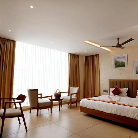 Bluemist Resorts Athirappilly Exteriér fotografie